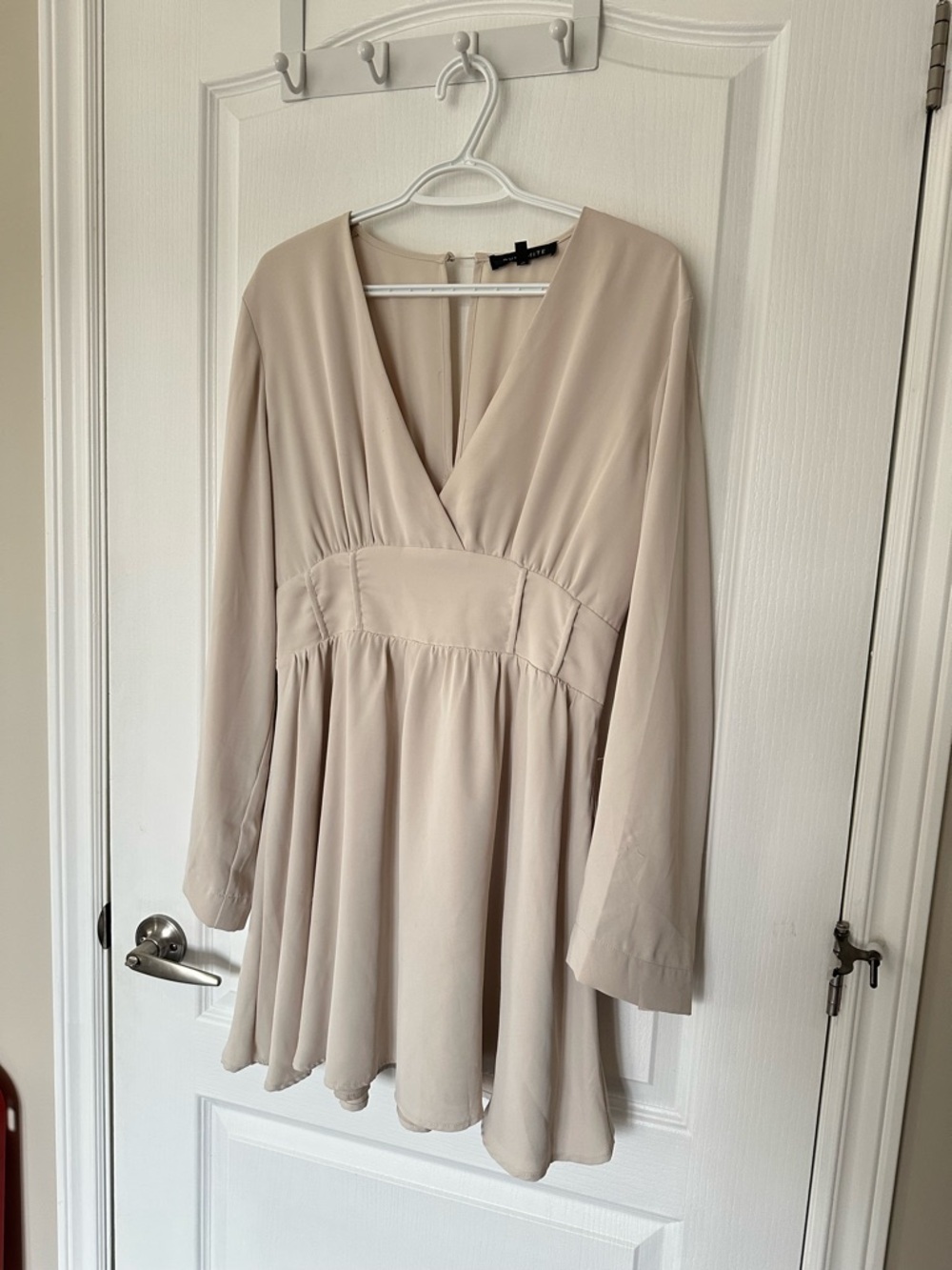 Nude Beige Aesthetic Long Sleeve Mini Dress V-Neck Empire Waist Flowy Sz L